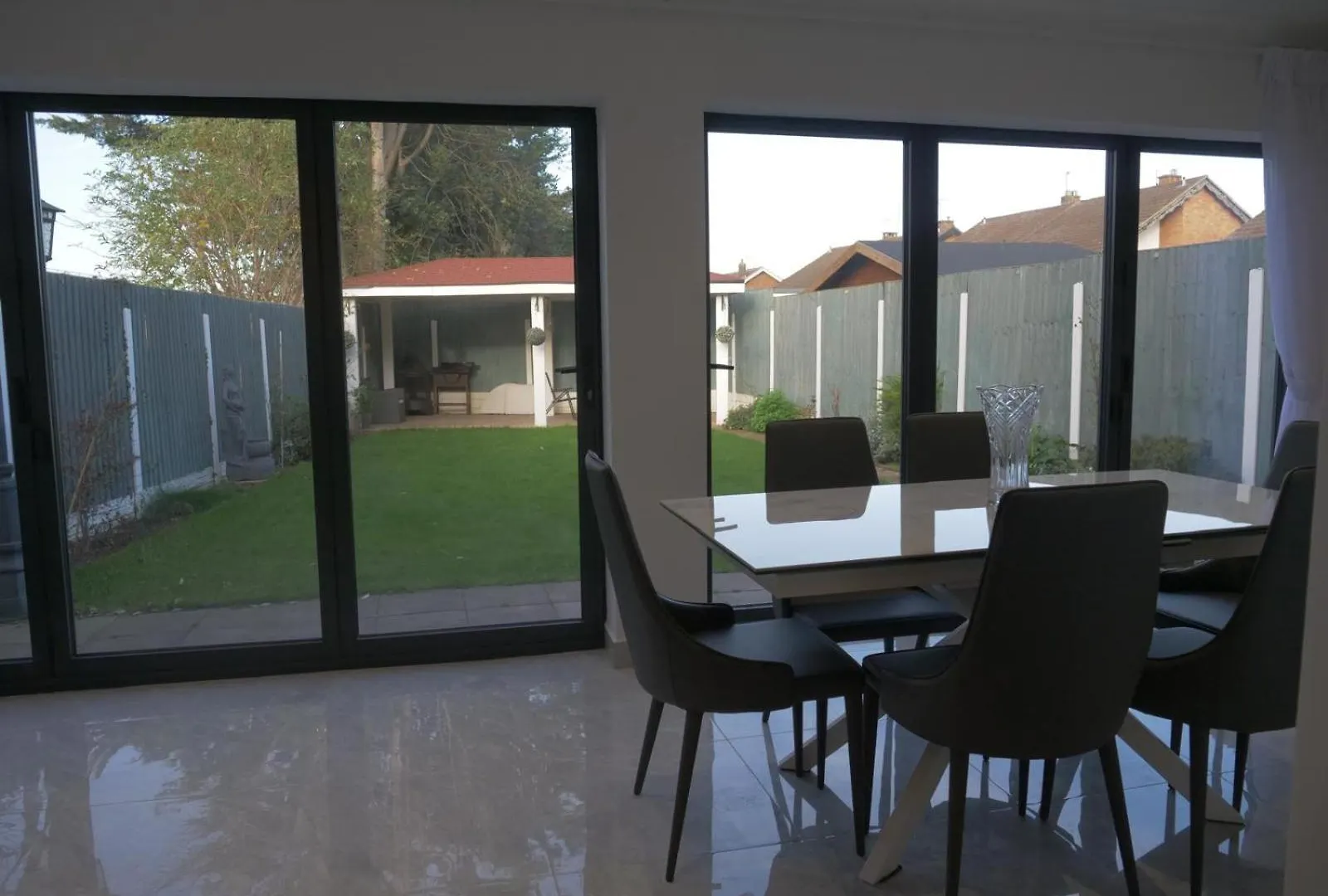 شقة Modern House In Greater London سنبري المملكة المتحدة