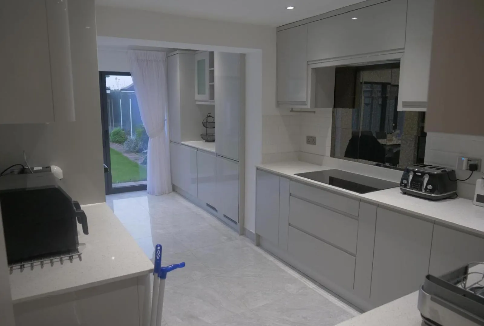 شقة Modern House In Greater London سنبري