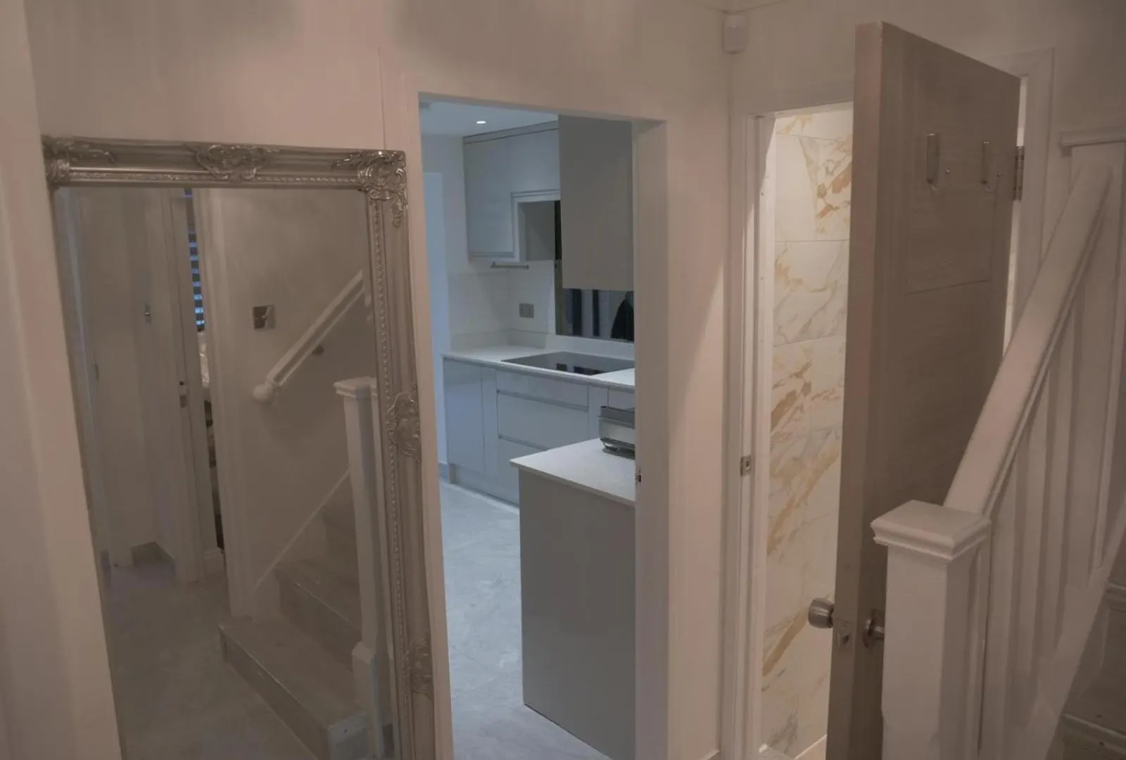 Апартаменты Modern House In Greater London Санбери