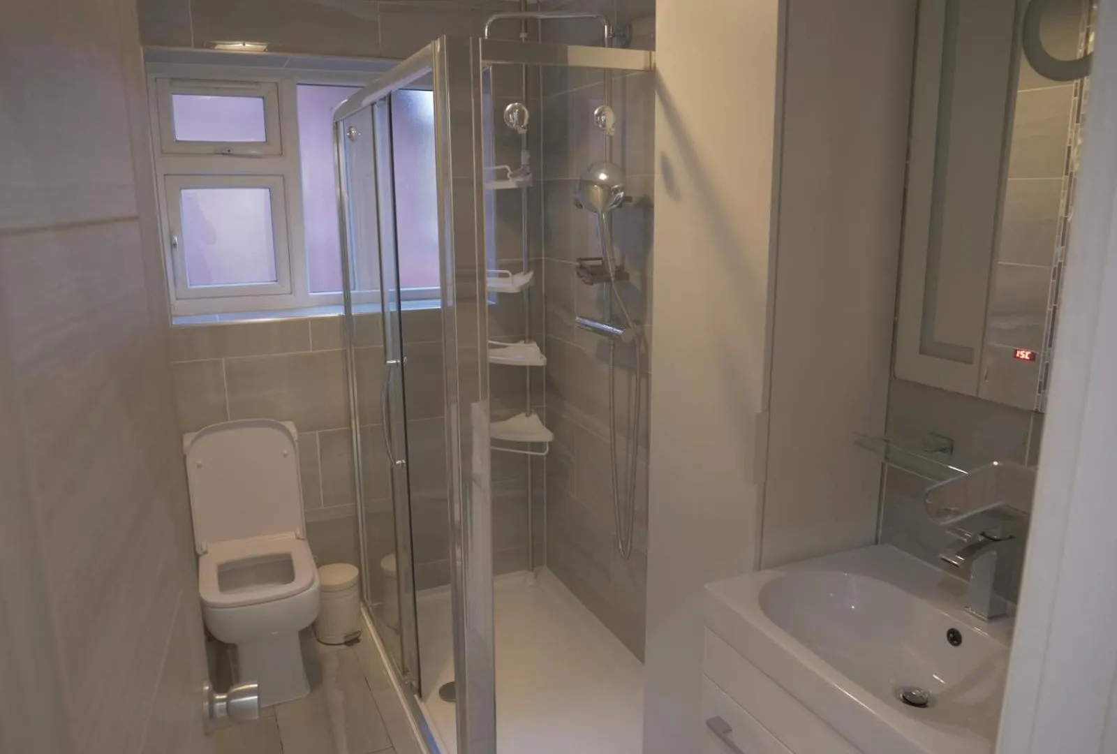 Апартаменты Modern House In Greater London Санбери